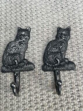 2 Cat Wall Hook Pair Metal Construction Cottage Core Textured Cat Lover